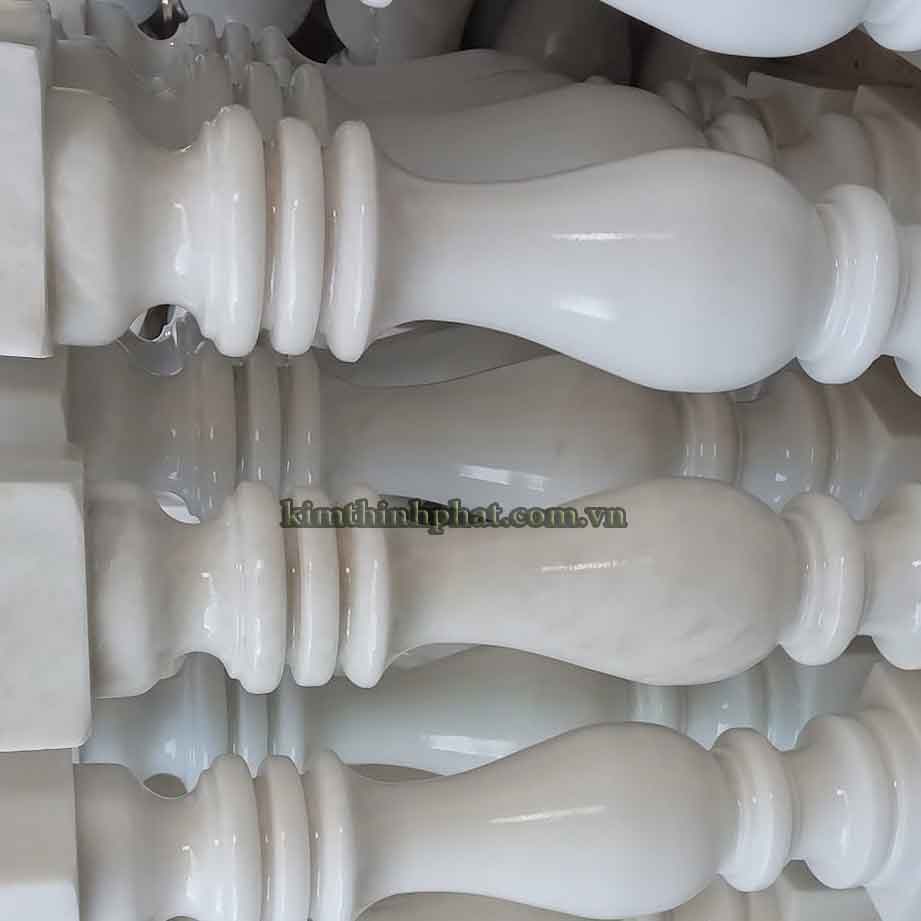 đá hoa cương con tiện