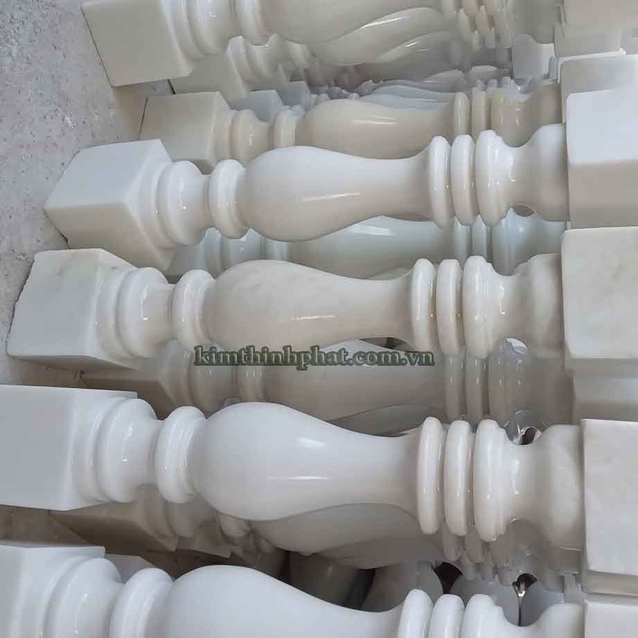 đá hoa cương con tiện