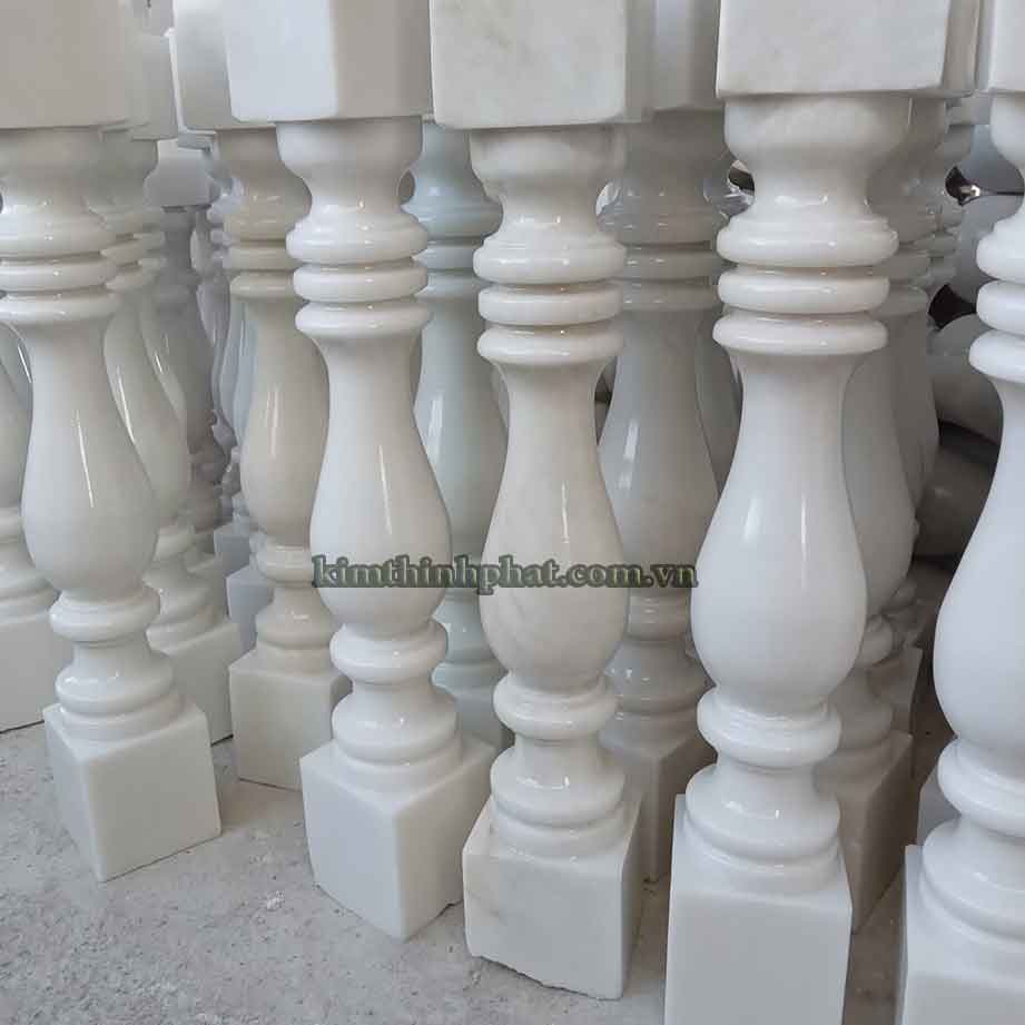 đá hoa cương con tiện